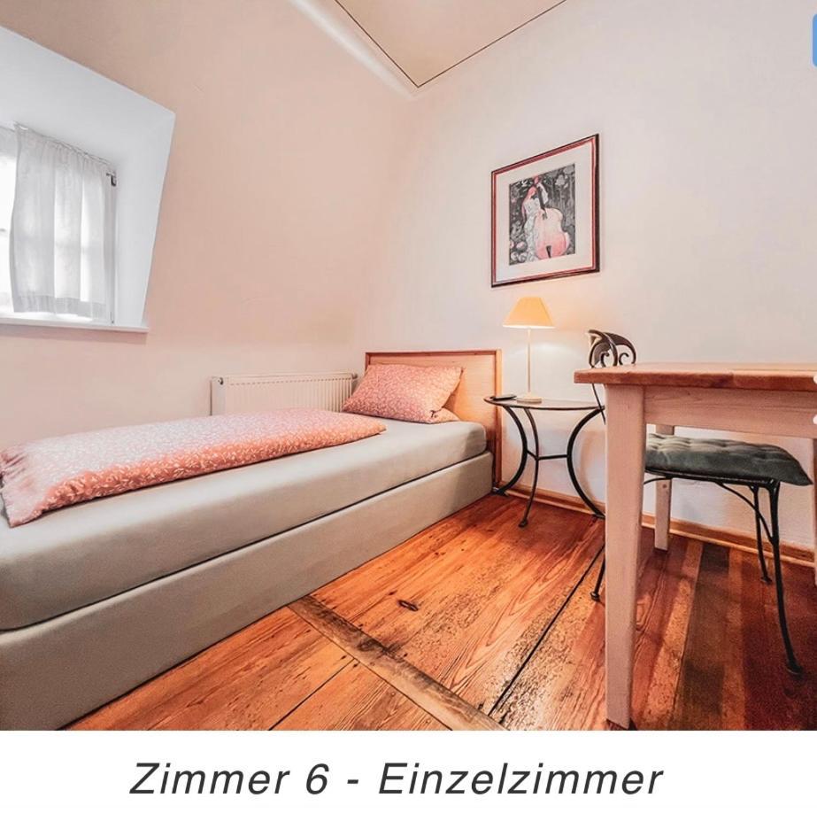 Hotel Weinstube Am Markt Gerolzhofen Екстер'єр фото