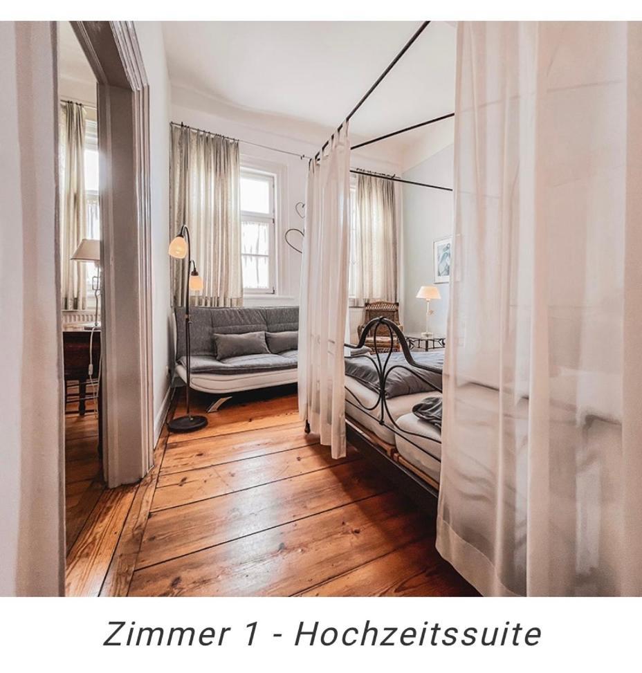Hotel Weinstube Am Markt Gerolzhofen Екстер'єр фото