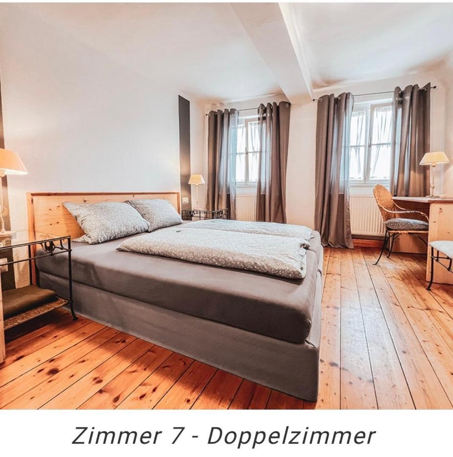 Hotel Weinstube Am Markt Gerolzhofen Екстер'єр фото